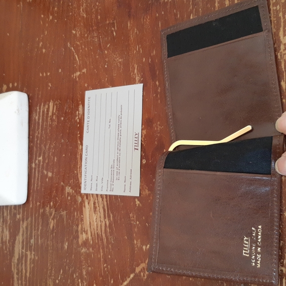 Tilley Money Clip Wallet - Picture 4 of 6